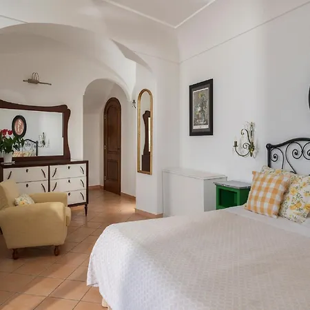 Apartment In Nocelle With Amalfi Coast Views