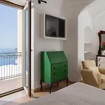 Apartment In Nocelle With Amalfi Coast Views *