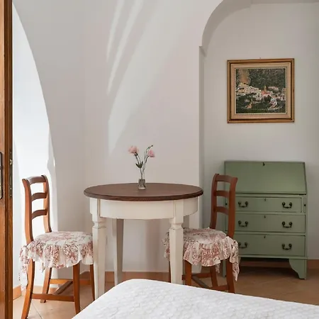 Apartment In Nocelle With Amalfi Coast Views Positano