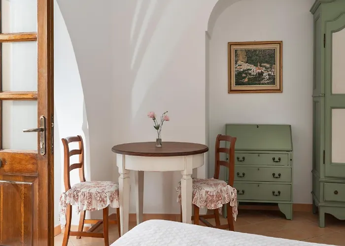 In Nocelle With Amalfi Coast Views Apartment *