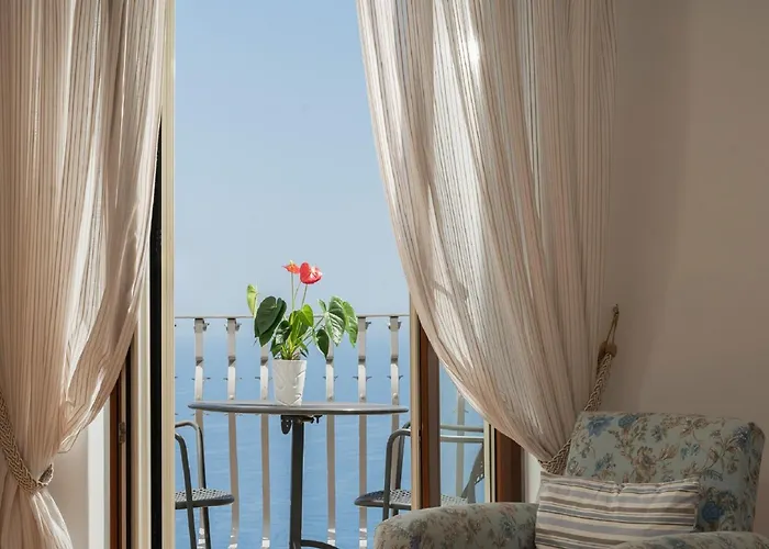 In Nocelle With Amalfi Coast Views Apartamento *
