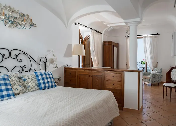 In Nocelle With Amalfi Coast Views Lägenhet